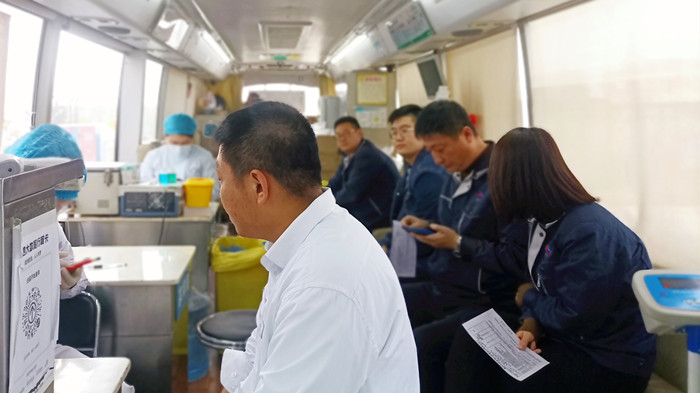 沈陽(yáng)航空產(chǎn)業(yè)集團(tuán)組織員工開展“獻(xiàn)熱血、踐初心”無(wú)償獻(xiàn)血活動(dòng)